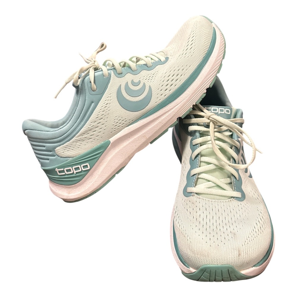 Topo Athletic Ultrafly 4 Running Shoes Womens 9 Mint Green Stability Road